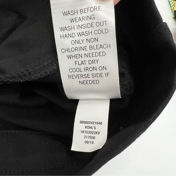 Vylette Rainbow Sequin Bomber Jacket – Size M – NWT – Kohl’s – $68 MSRP - Picture 9 of 12